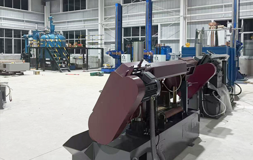 先進(jìn)生產(chǎn)設(shè)備